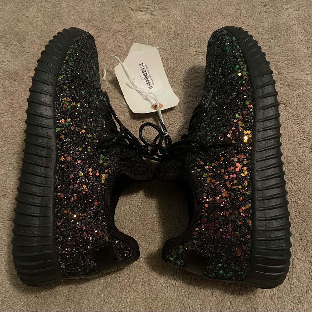 Forever 21 Black Glitter Sneakers - Picture 4 of 10